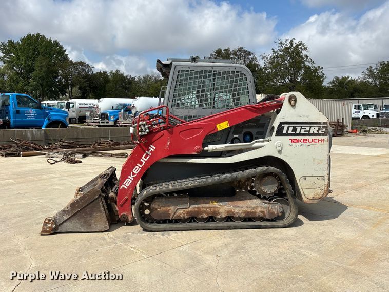 image for item FG0701 2017 Takeuchi TL12R2 tracked skid steer loader