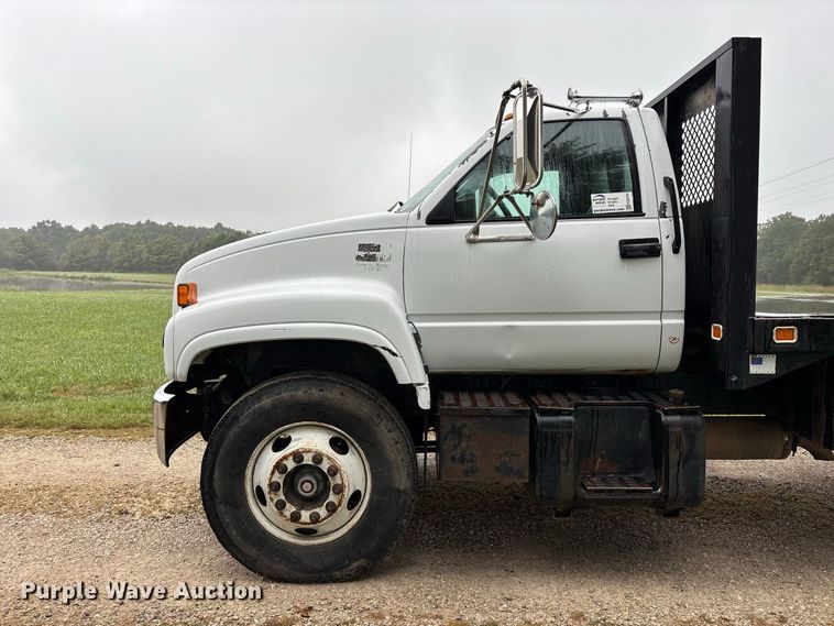image for item FG0704 1997 Chevrolet C7500 flatbed truck