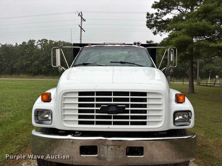 image for item FG0704 1997 Chevrolet C7500 flatbed truck