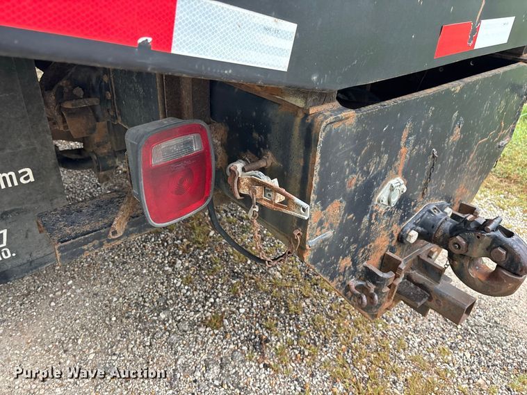 image for item FG0704 1997 Chevrolet C7500 flatbed truck