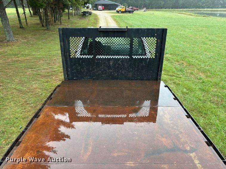 image for item FG0704 1997 Chevrolet C7500 flatbed truck