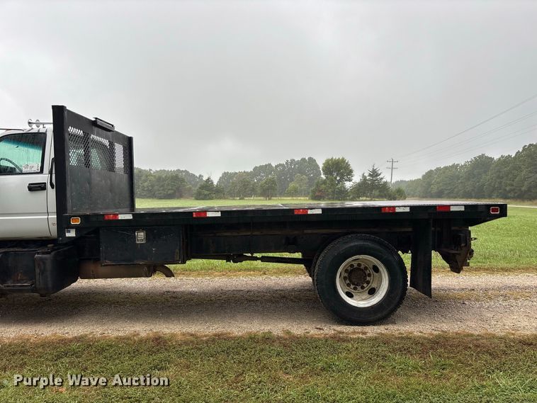 image for item FG0704 1997 Chevrolet C7500 flatbed truck