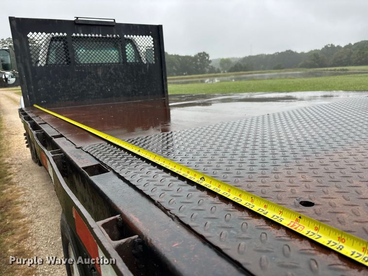 image for item FG0704 1997 Chevrolet C7500 flatbed truck