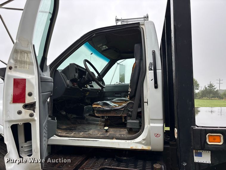 image for item FG0704 1997 Chevrolet C7500 flatbed truck