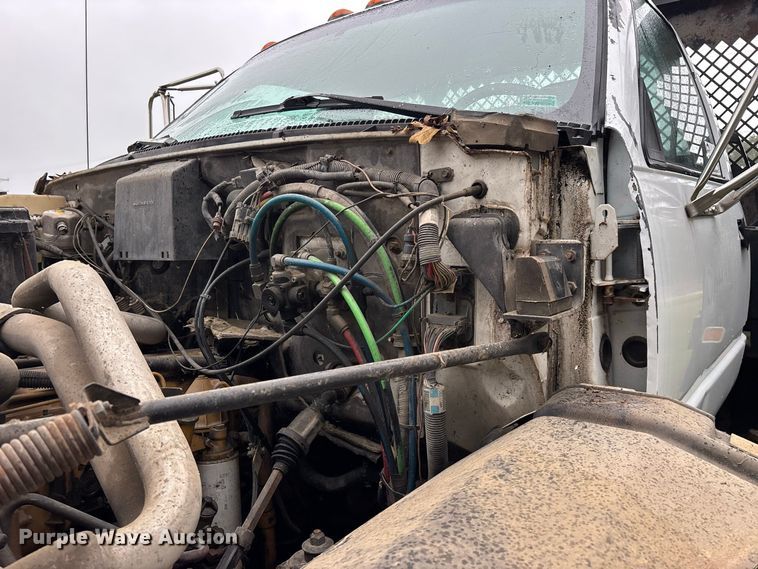 image for item FG0704 1997 Chevrolet C7500 flatbed truck