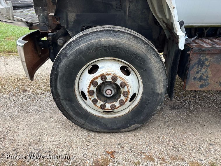 image for item FG0704 1997 Chevrolet C7500 flatbed truck