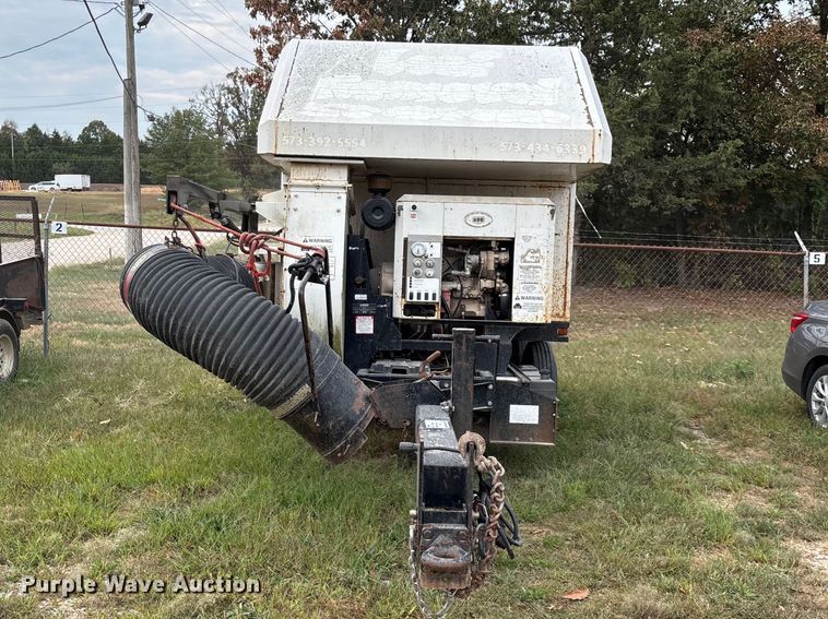 image for item FG0709 Old Dominion Brush SCL 800 Leaf Collector leaf vacuum