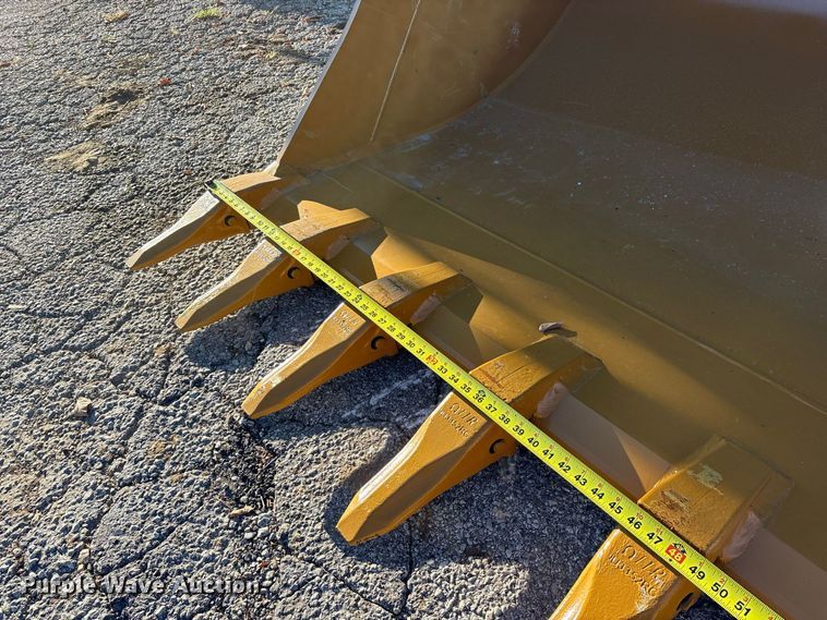 image for item FG0712 Warrior CAT320 excavator bucket