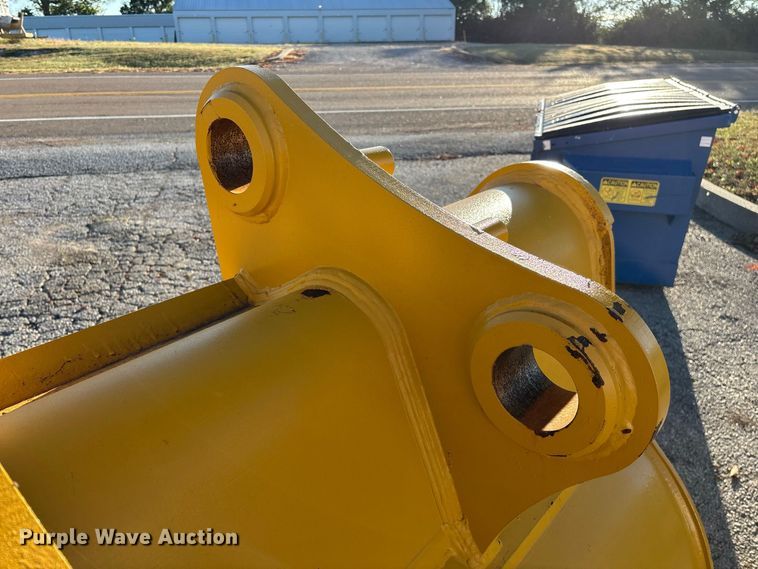 image for item FG0713 Hongwing Heavy Industry BKT336D60HD excavator bucket