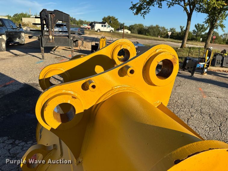image for item FG0713 Hongwing Heavy Industry BKT336D60HD excavator bucket