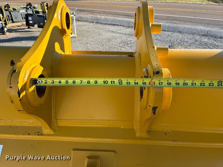 image for item FG0713 Hongwing Heavy Industry BKT336D60HD excavator bucket