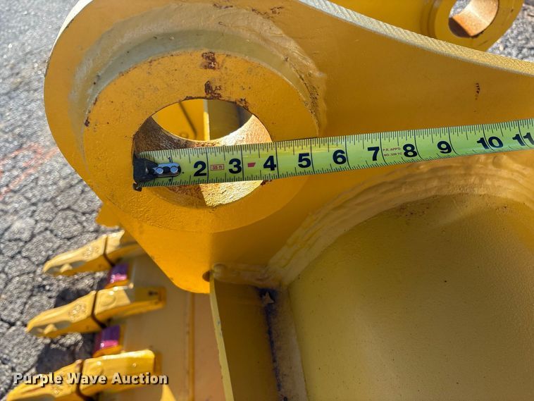 image for item FG0713 Hongwing Heavy Industry BKT336D60HD excavator bucket
