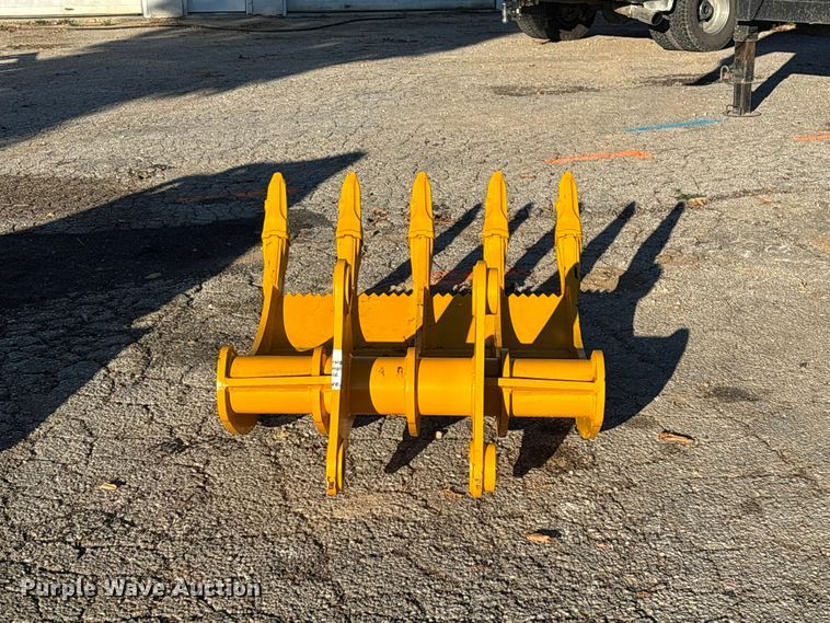 image for item FG0714 Toft TOFT08R excavator rake