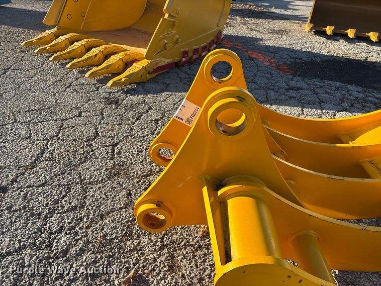 image for item FG0714 Toft TOFT08R excavator rake