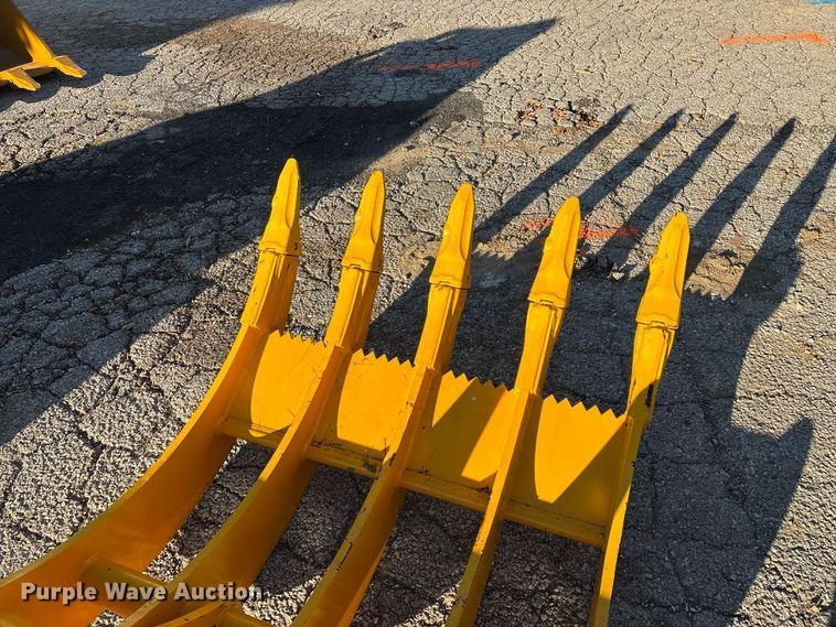image for item FG0714 Toft TOFT08R excavator rake