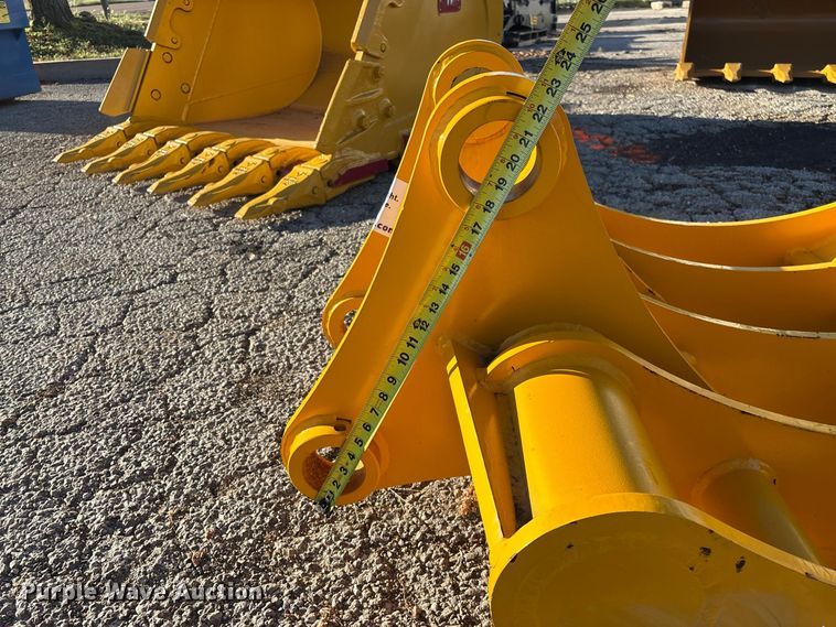 image for item FG0714 Toft TOFT08R excavator rake