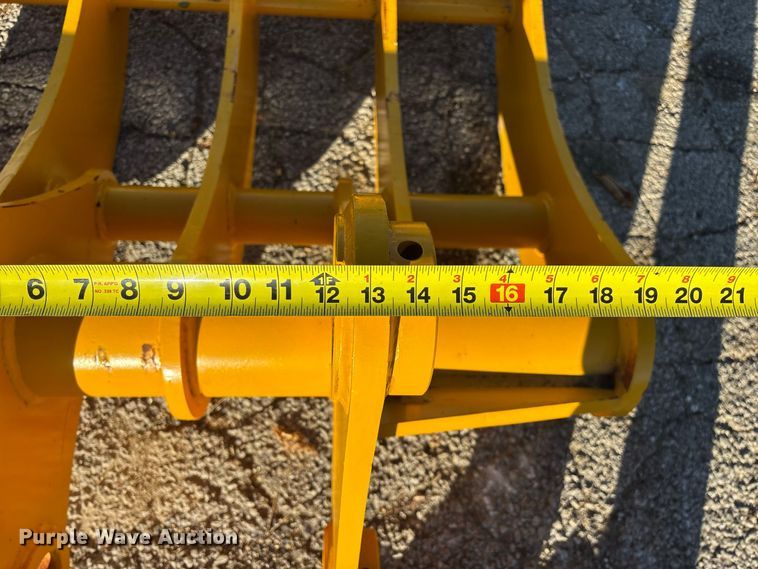 image for item FG0714 Toft TOFT08R excavator rake