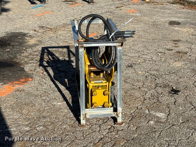 image for item FG0715 Lyals ALS680 breaker