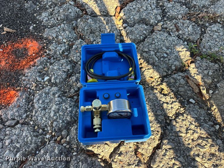 image for item FG0715 Lyals ALS680 breaker