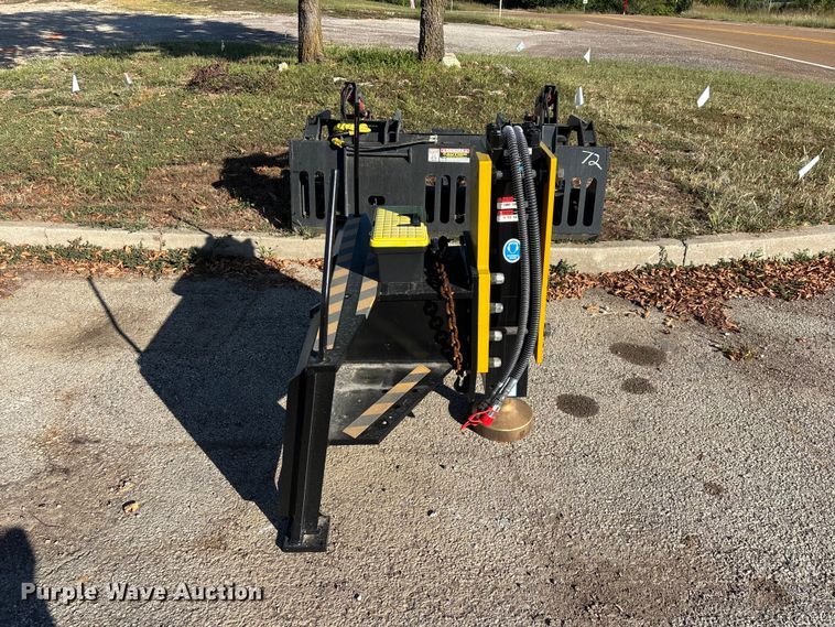 image for item FG0716 Lyals ALS680 skid steer post driver