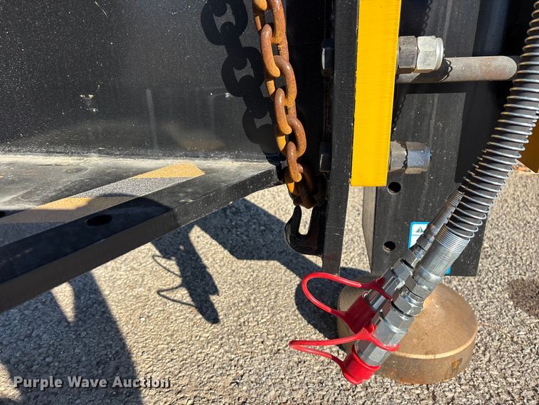 image for item FG0716 Lyals ALS680 skid steer post driver