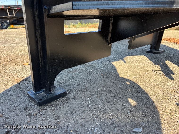 image for item FG0716 Lyals ALS680 skid steer post driver