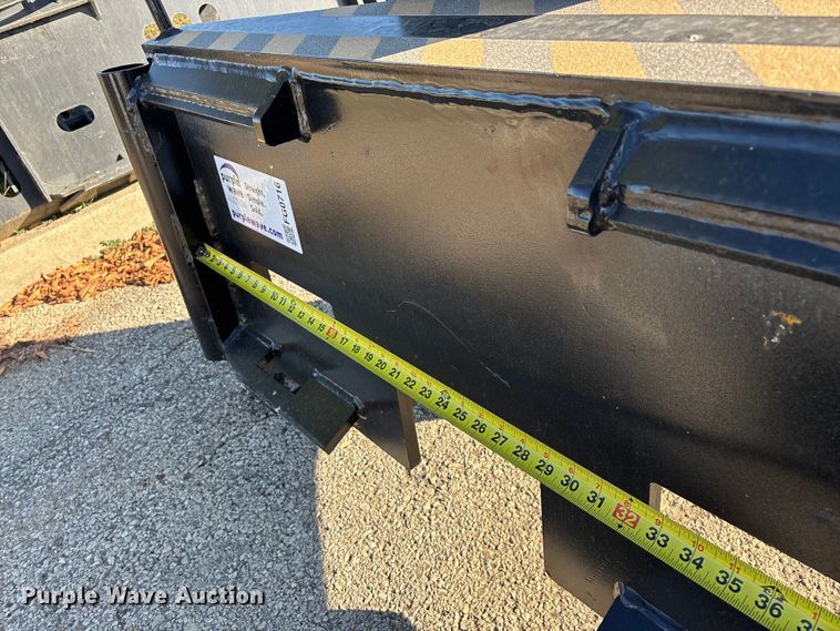 image for item FG0716 Lyals ALS680 skid steer post driver