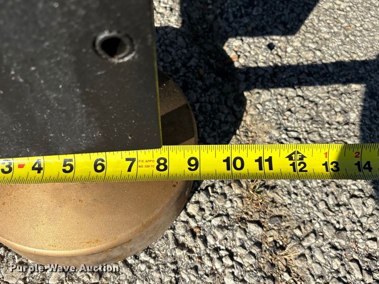 image for item FG0717 Lyals ALS680 skid steer post driver