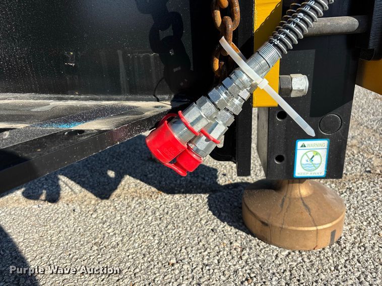 image for item FG0717 Lyals ALS680 skid steer post driver