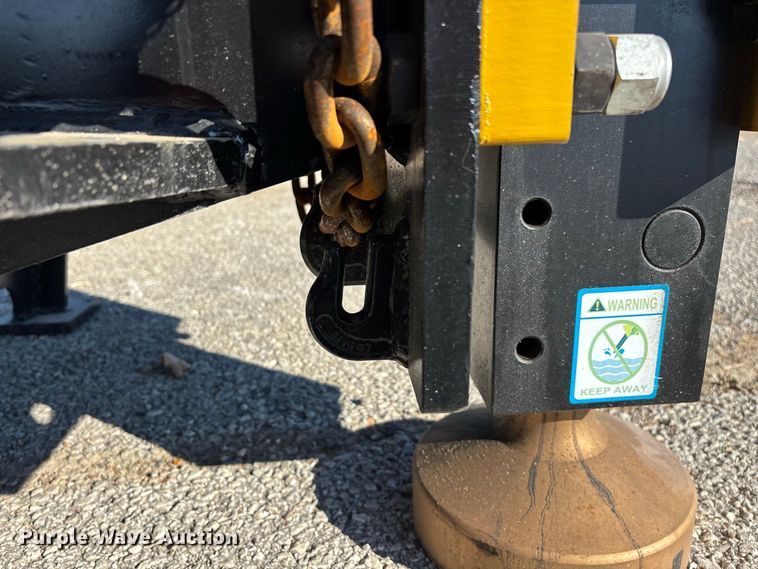 image for item FG0717 Lyals ALS680 skid steer post driver