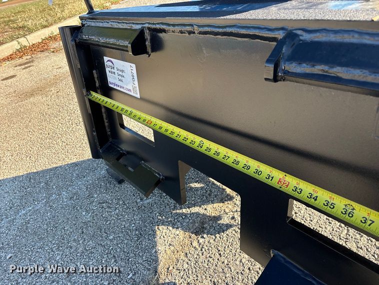 image for item FG0717 Lyals ALS680 skid steer post driver