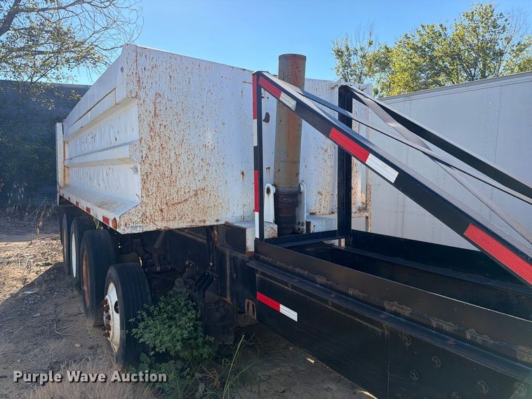 image for item FI0389 1996 Williamsen  Truck equipment  QQT end dump pup trailer