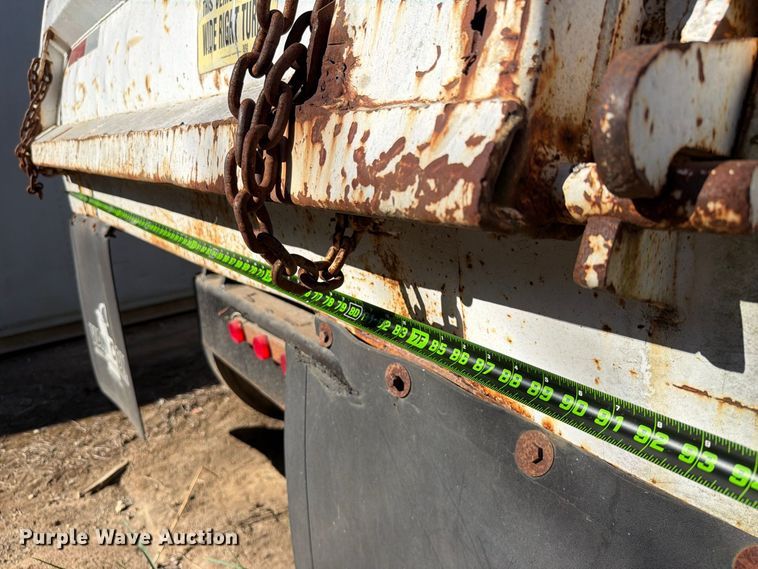 image for item FI0389 1996 Williamsen  Truck equipment  QQT end dump pup trailer