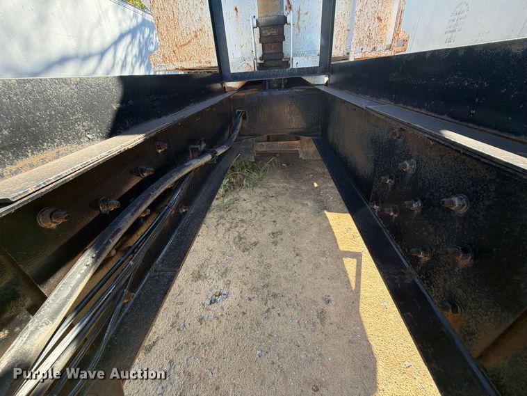 image for item FI0389 1996 Williamsen  Truck equipment  QQT end dump pup trailer