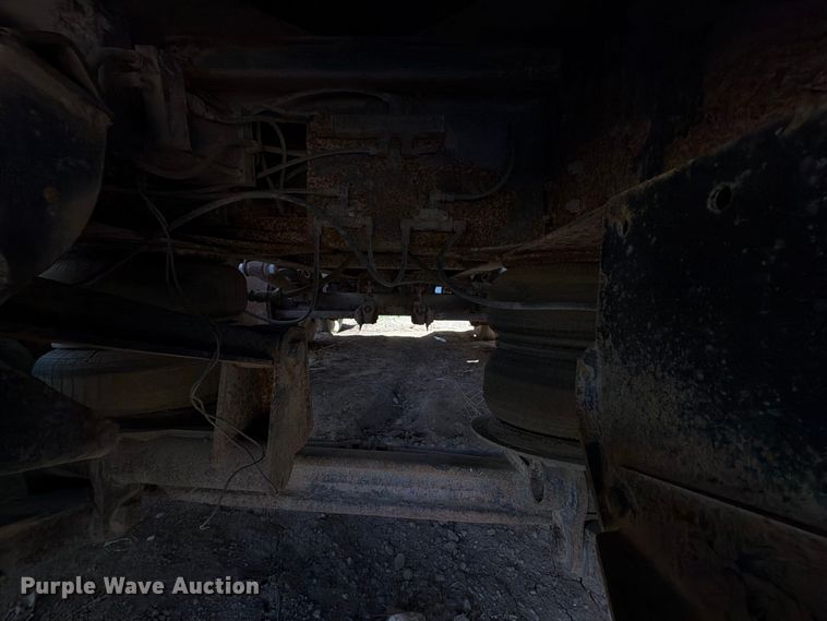 image for item FI0389 1996 Williamsen  Truck equipment  QQT end dump pup trailer