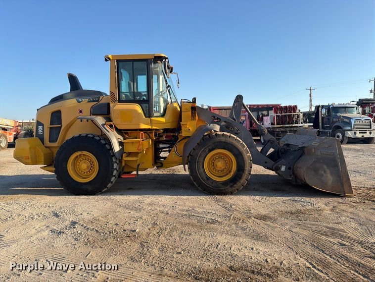 image for item FI0417 2020 Volvo L90H wheel loader