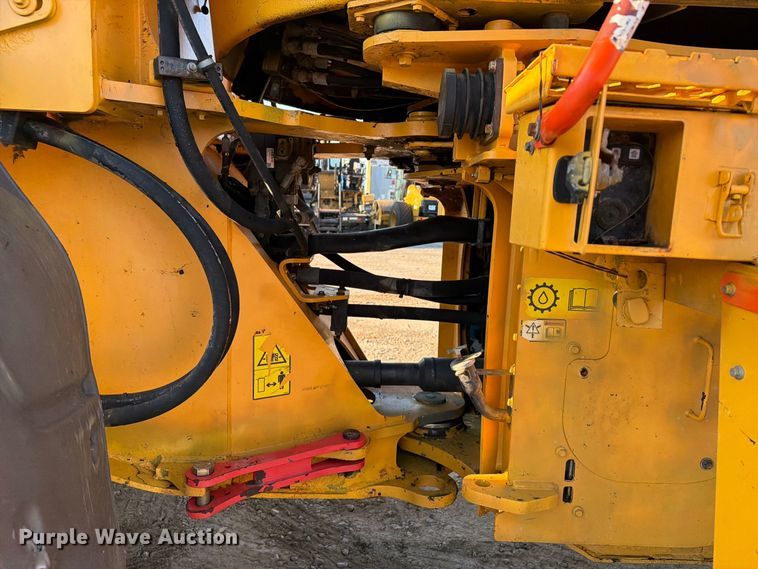 image for item FI0417 2020 Volvo L90H wheel loader