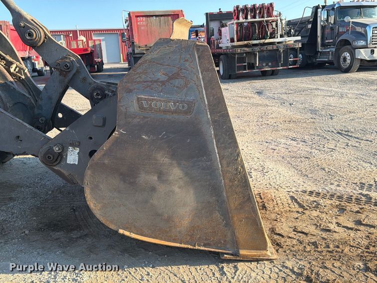 image for item FI0417 2020 Volvo L90H wheel loader