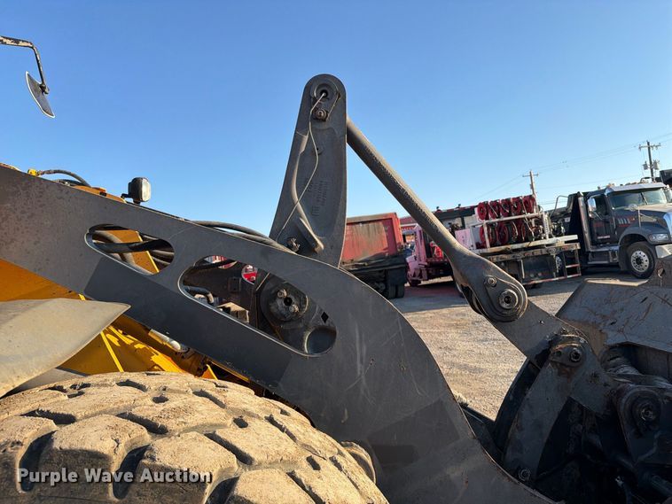 image for item FI0417 2020 Volvo L90H wheel loader
