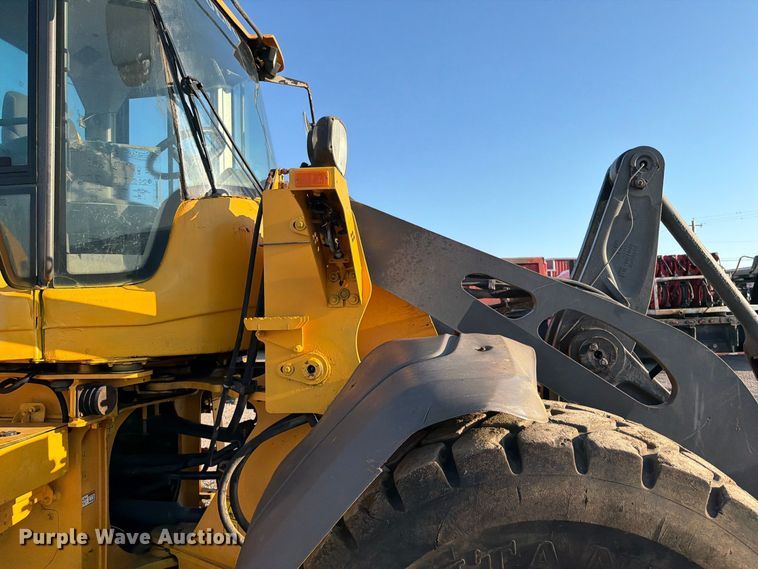 image for item FI0417 2020 Volvo L90H wheel loader