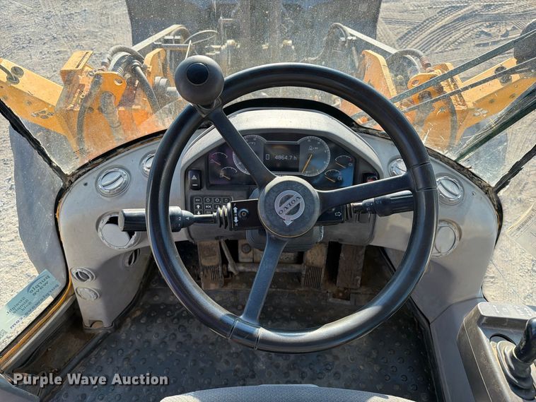 image for item FI0417 2020 Volvo L90H wheel loader