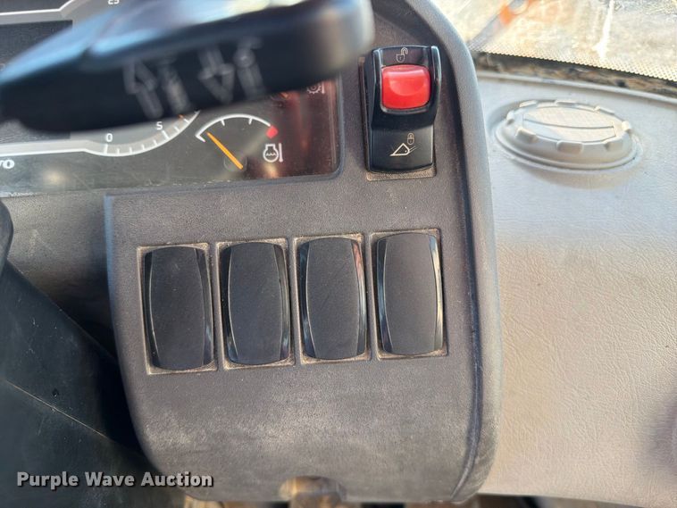 image for item FI0417 2020 Volvo L90H wheel loader