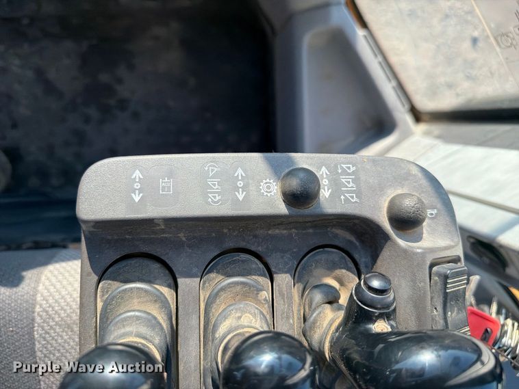 image for item FI0417 2020 Volvo L90H wheel loader