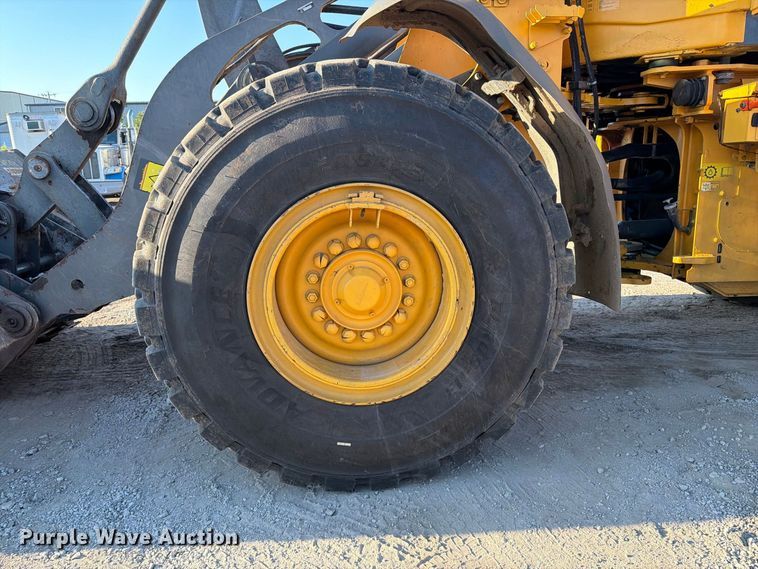 image for item FI0417 2020 Volvo L90H wheel loader