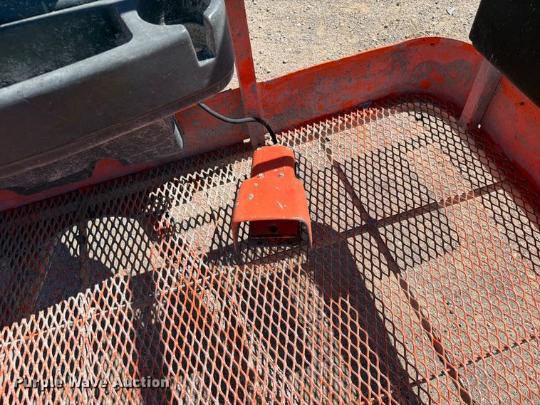 image for item FI0418 2008 JLG 600S boom lift