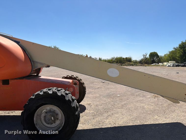 image for item FI0418 2008 JLG 600S boom lift