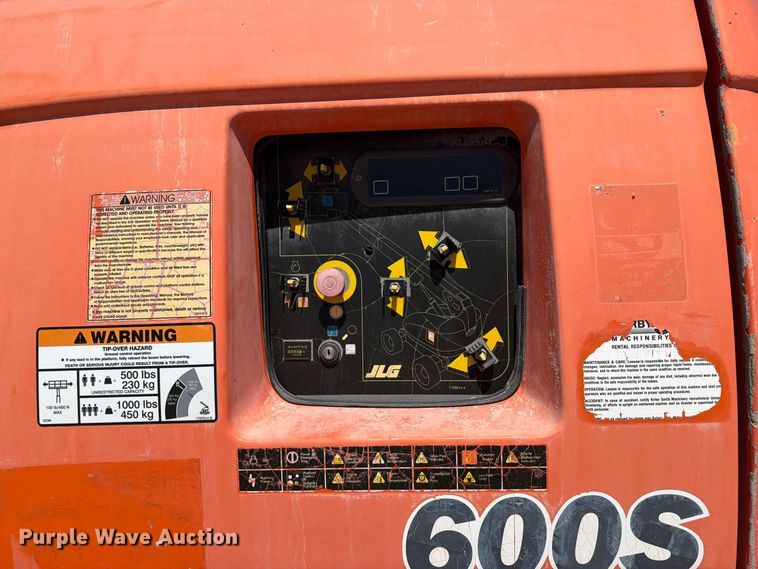 image for item FI0418 2008 JLG 600S boom lift