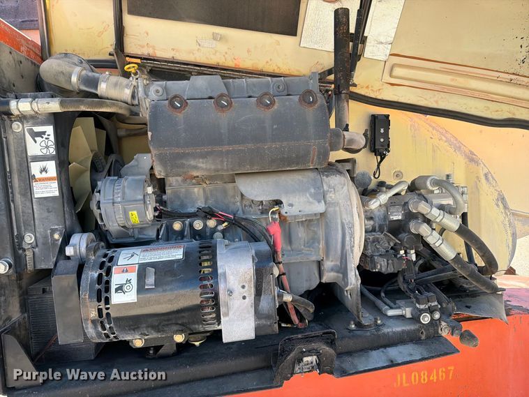 image for item FI0418 2008 JLG 600S boom lift