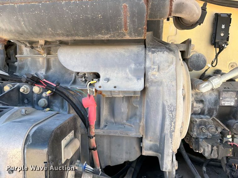 image for item FI0418 2008 JLG 600S boom lift