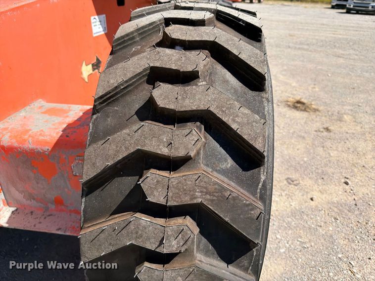 image for item FI0418 2008 JLG 600S boom lift